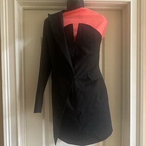 L'ATISTE Tuxedo Style Black Dress SIZE LARGE